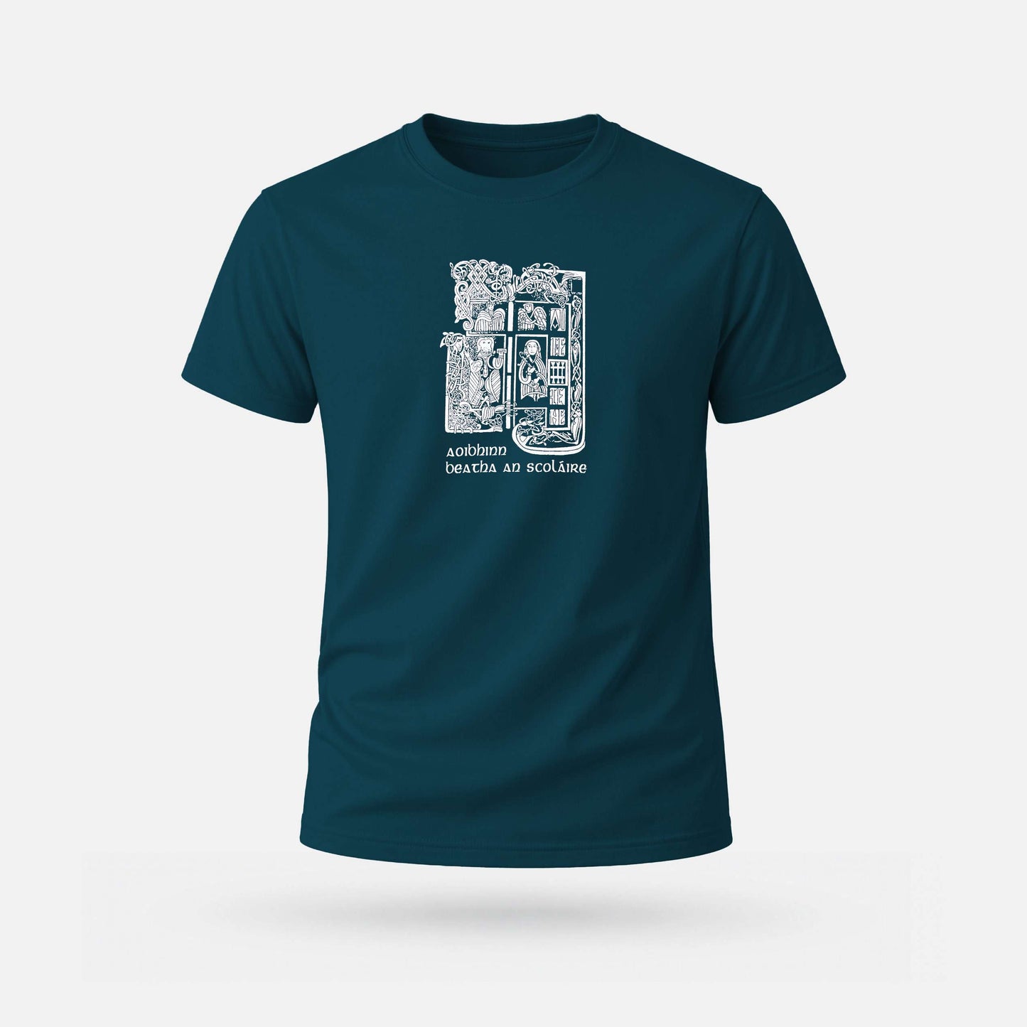 Aoibhinn Beatha an Scoláire - Adults' T-Shirt - Spailpín - Petrol Blue / S