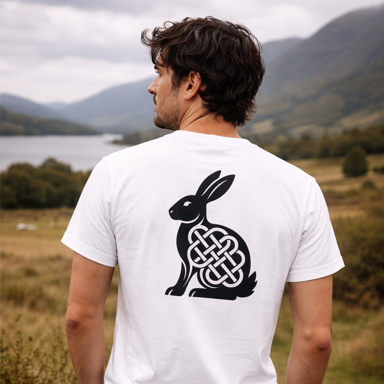 Giorria Ceilteach - Adults' T-Shirt