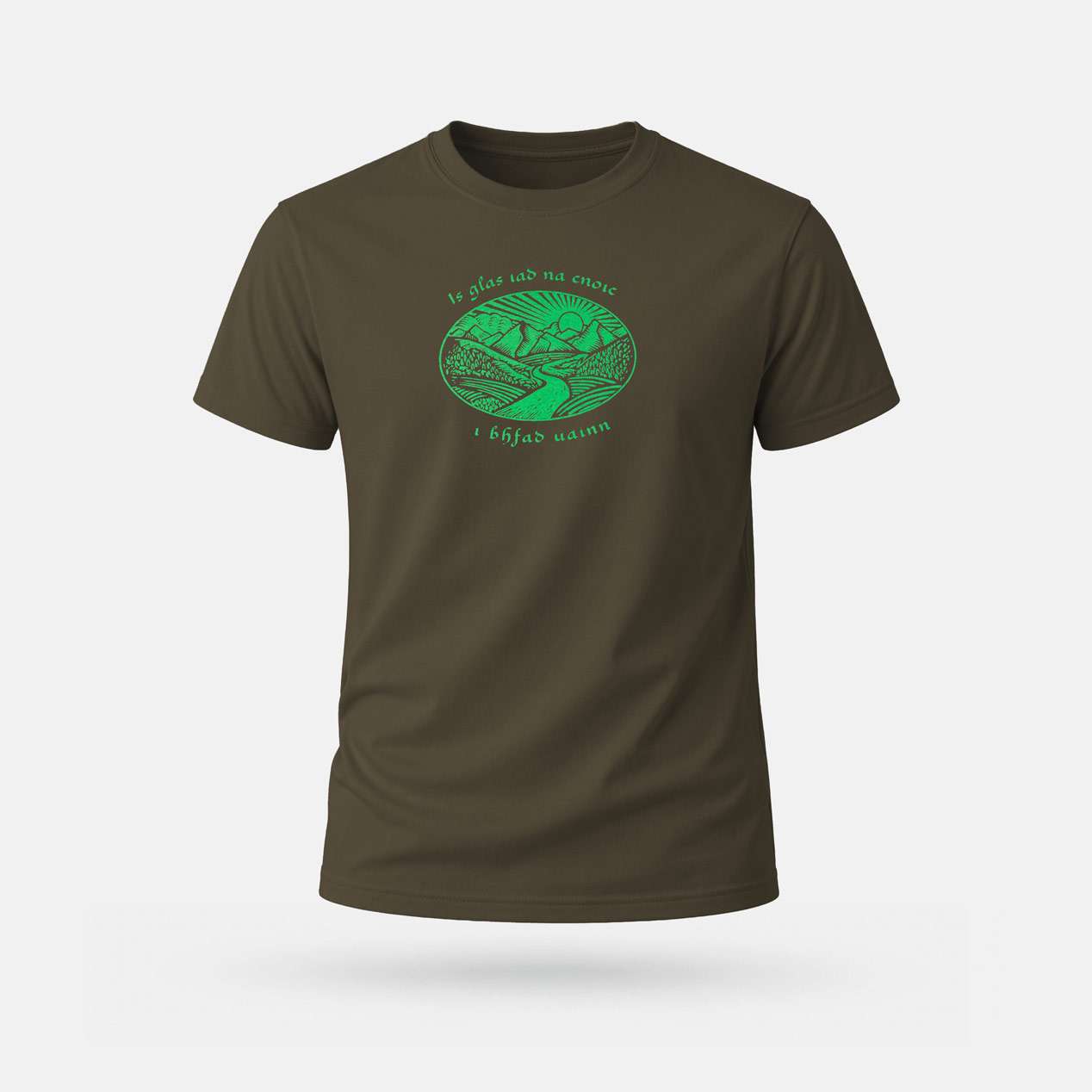 Is Glas Iad na Cnoic - Adults' T-Shirt - Spailpín - Army Green / XS