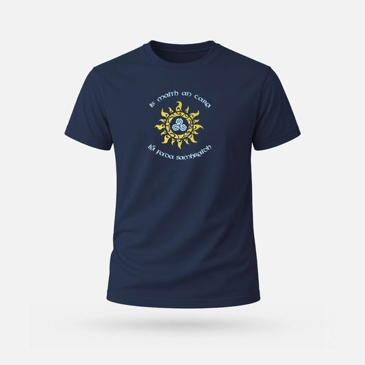 Is Maith an Cara Lá Fada Samhraidh - Adults' T-Shirt - Spailpín - Navy / S