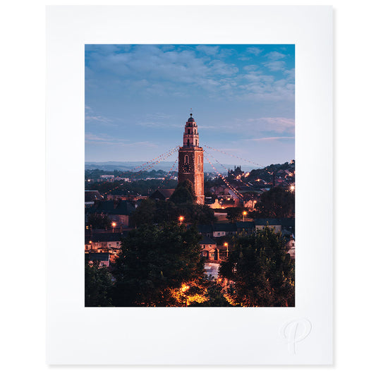 Shindig at the Bells (Portrait) - Prionta