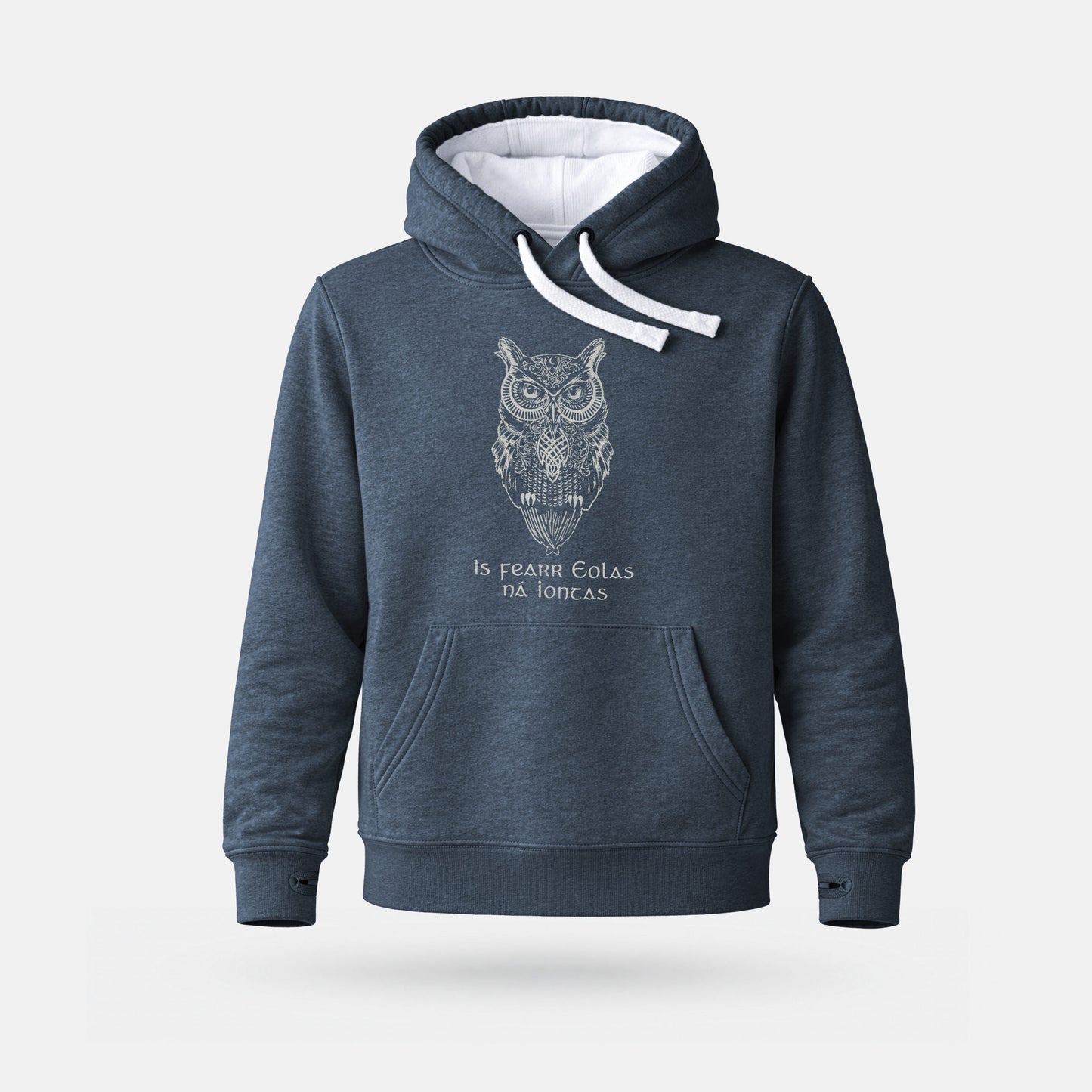Is Fearr Eolas na Iontas - Heavyweight Adults' Hoodie