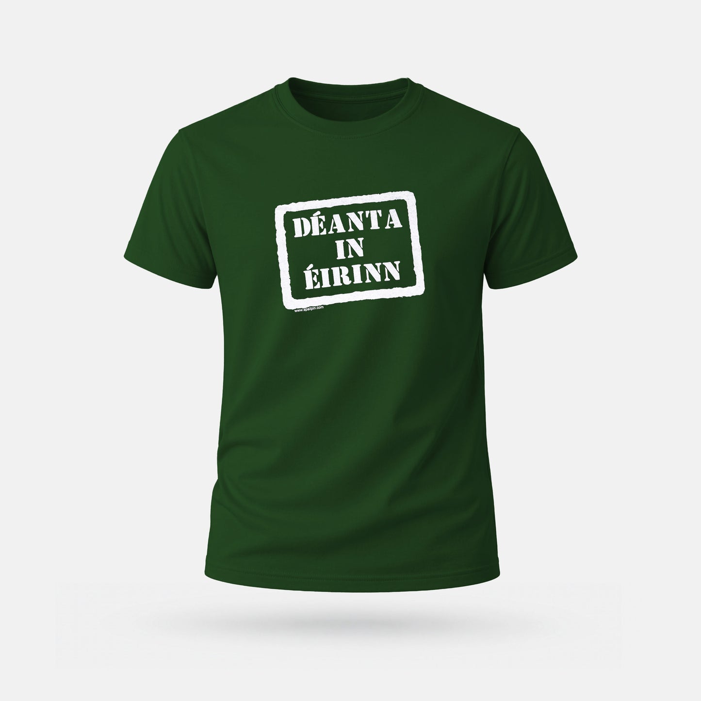 Déanta in Éirinn - Adults' T-Shirt