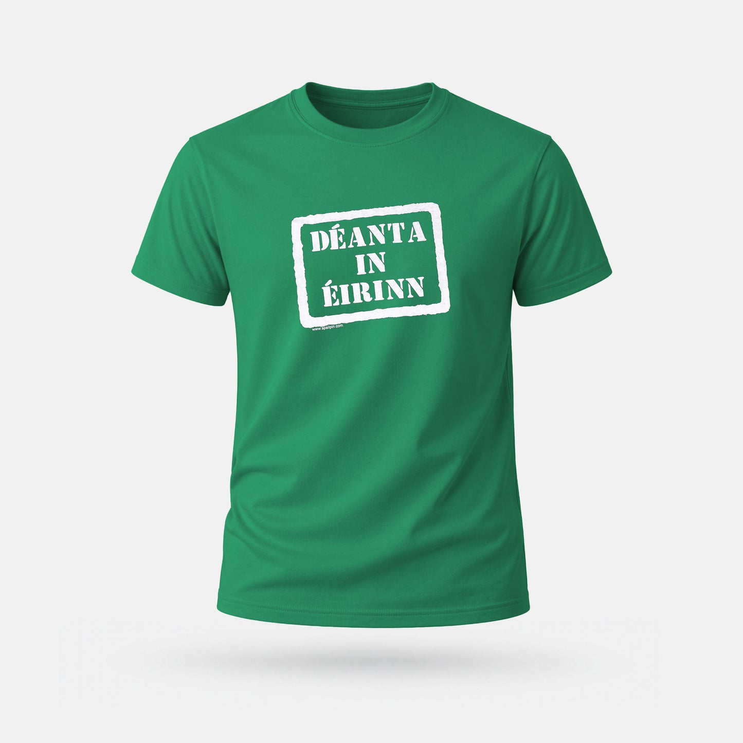 Déanta in Éirinn - Adults' T-Shirt